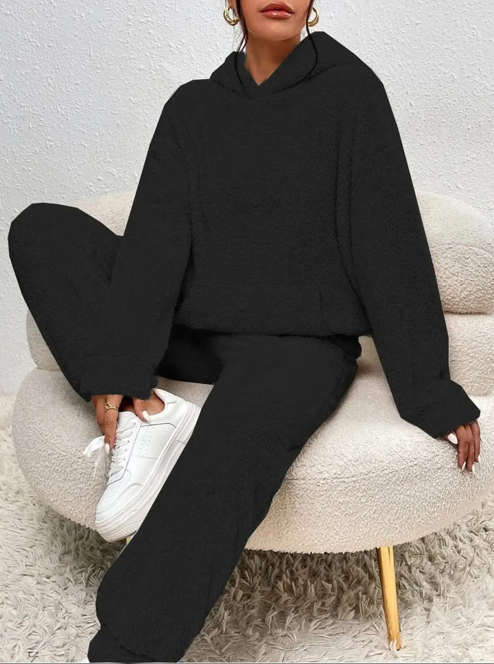 Stilla | Dame Hoodie Og Joggingbukser Med Plysbjørn, Behagelig Og Elegant
