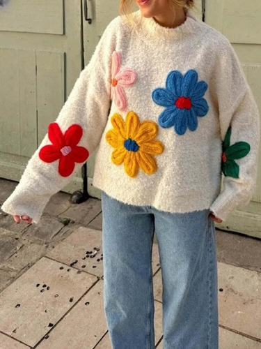 Stilla | Dame Strikpullover Med Florale Dekorationer