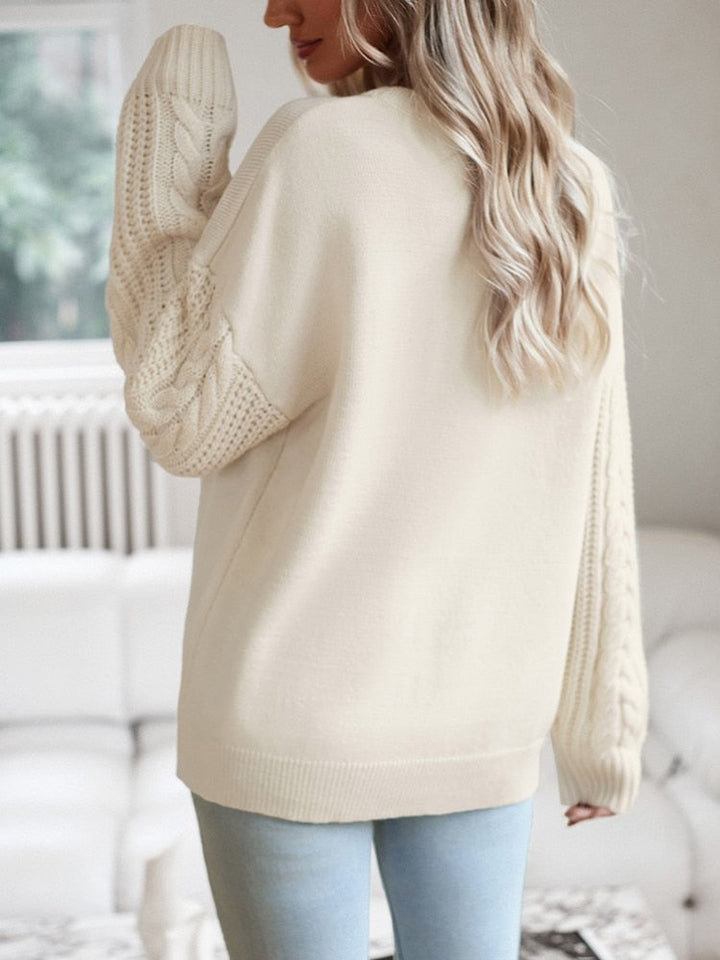 Stilla | Pullover i Beige Med Strikkede Ærmer