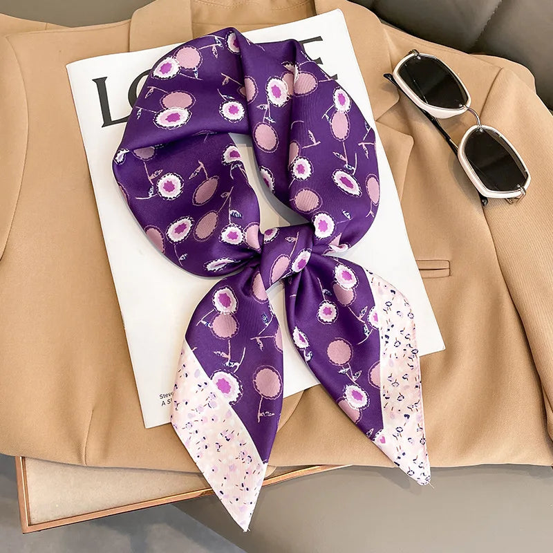 Stilla | Stilfuld Square Silkescarf I Chic Design