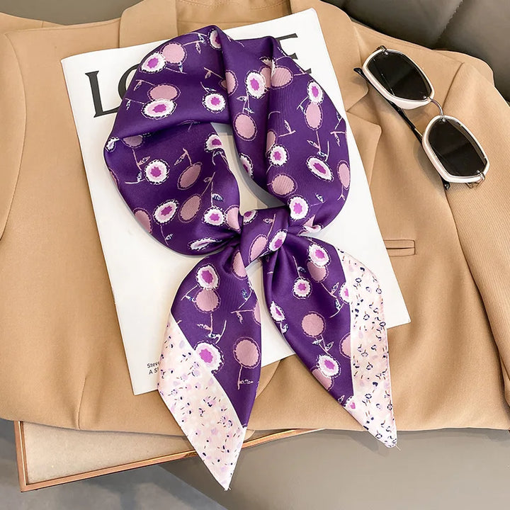 Stilla | Stilfuld Square Silkescarf I Chic Design