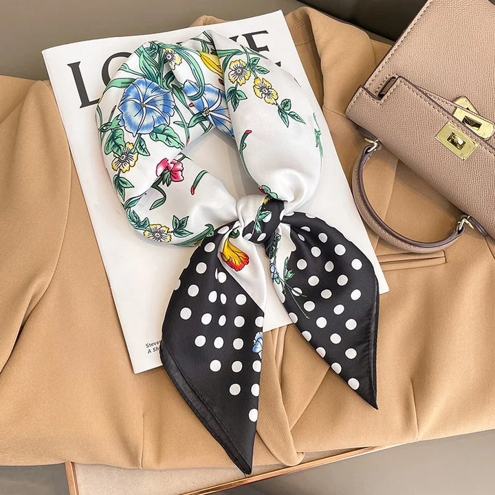 Stilla | Moderne Square Silkescarf I Chic Farve
