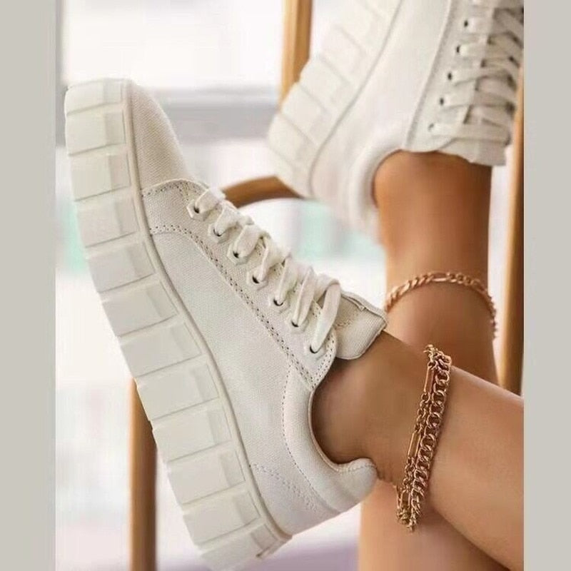 Stilla | Lækre Snøring Plateau Sneakers Til Damer