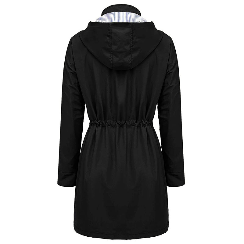 Stilla | Enkel, men elegant designet frakke