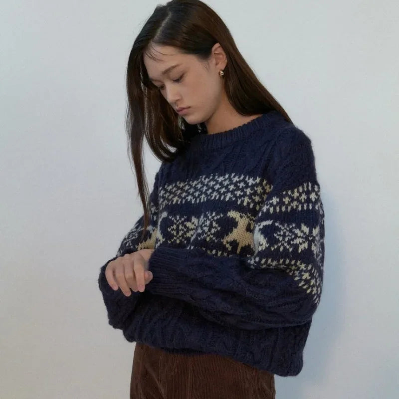 Stilla | Strikpullover med rund halsudskæring og jules patchwork til kvinder