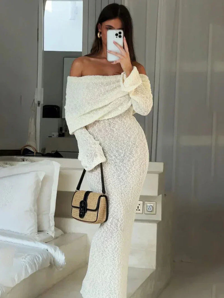 Stilla | Off Shoulder Strik Max Kjole