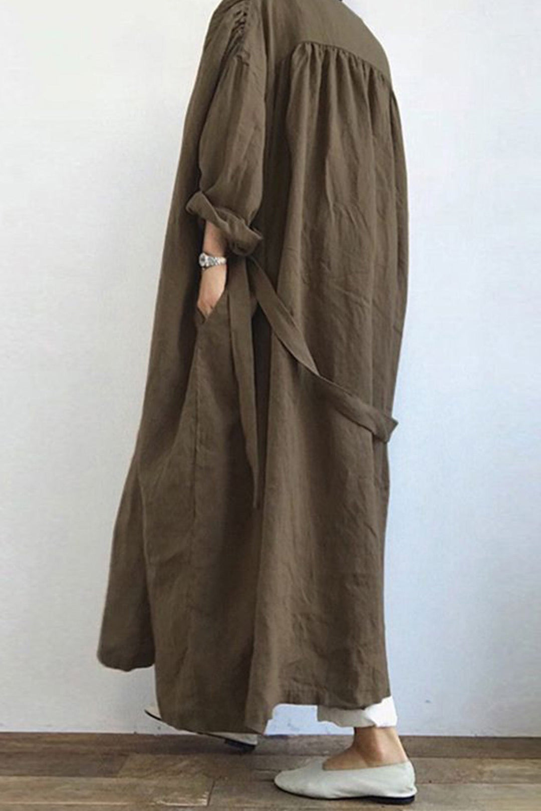 Stilla | Længere Ensfarvet Trenchcoat Med Lommer