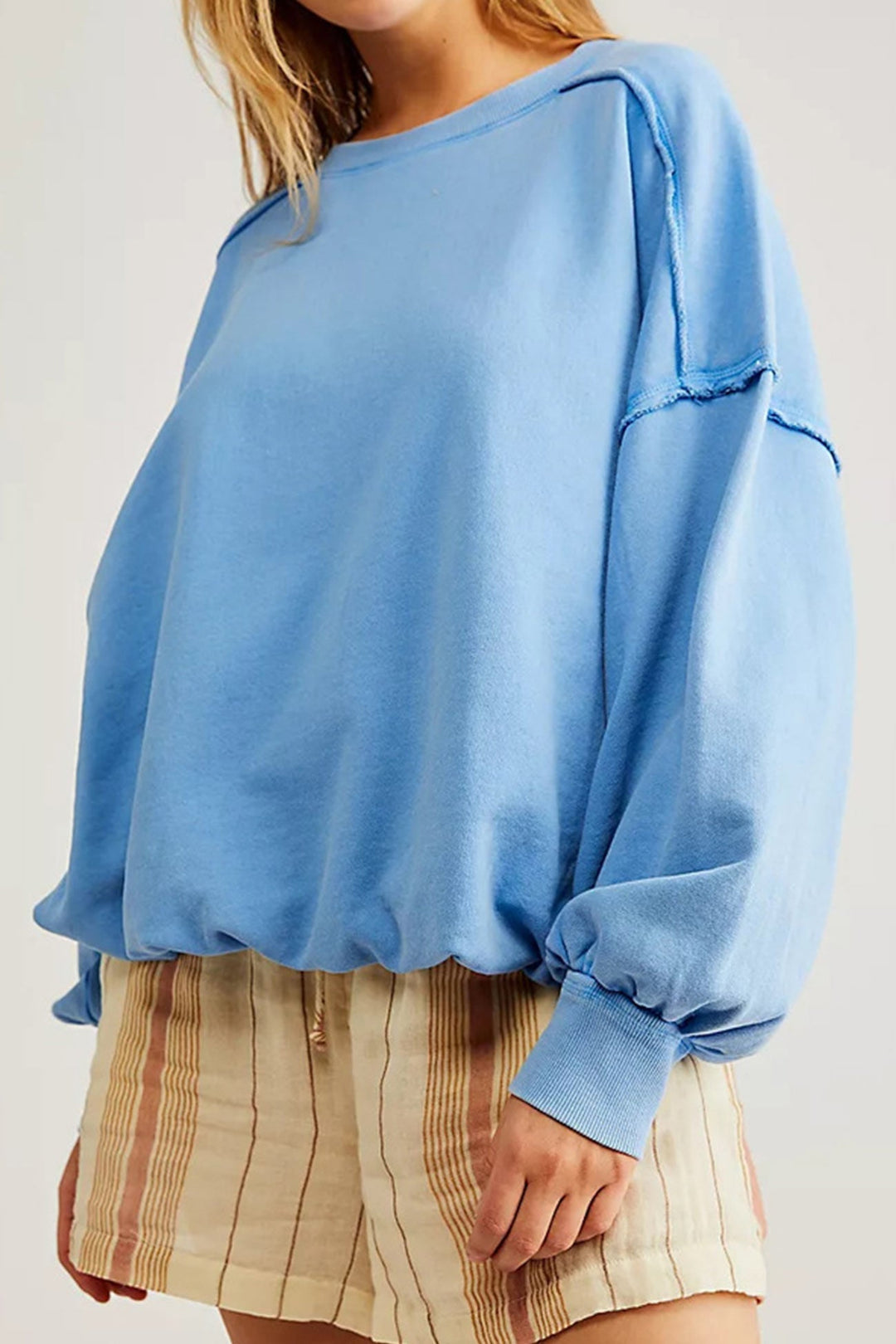 Stilla | Sweatshirt med Rundhalsspids i Ensfarvet med Ru Kanter