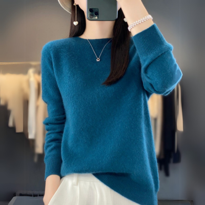Stilla | Komfortabel Blå Cashmere Trøje Med Rund Halsudskæring Lavet Af Uld
