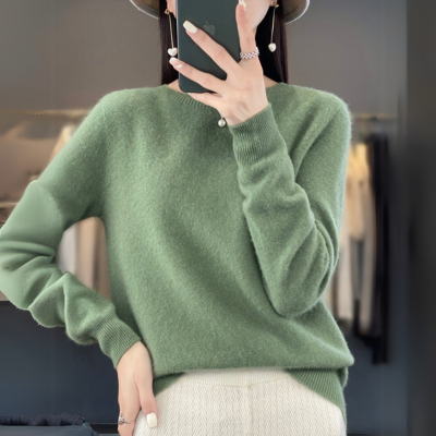 Stilla | Komfortabel Blå Cashmere Trøje Med Rund Halsudskæring Lavet Af Uld