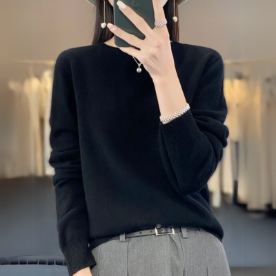Stilla | Komfortabel Blå Cashmere Trøje Med Rund Halsudskæring Lavet Af Uld