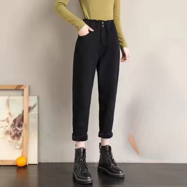 Stilla | En Baggy Jeans Til Den