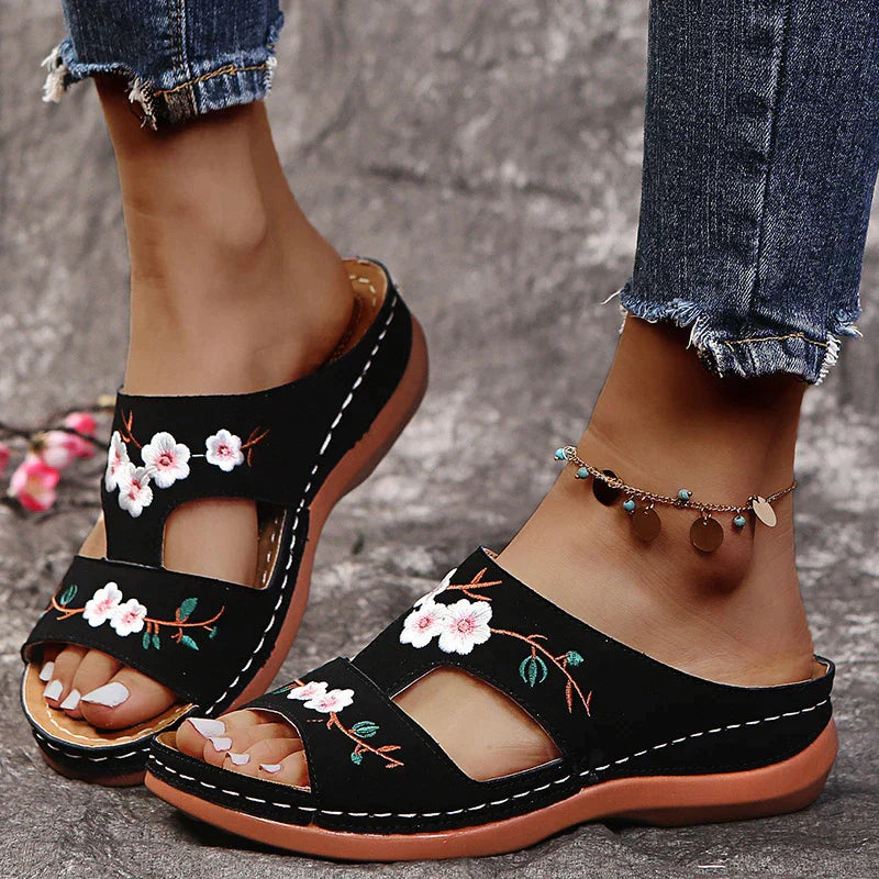 Stilla | Orthopædisk Retro Blomster Sandaler