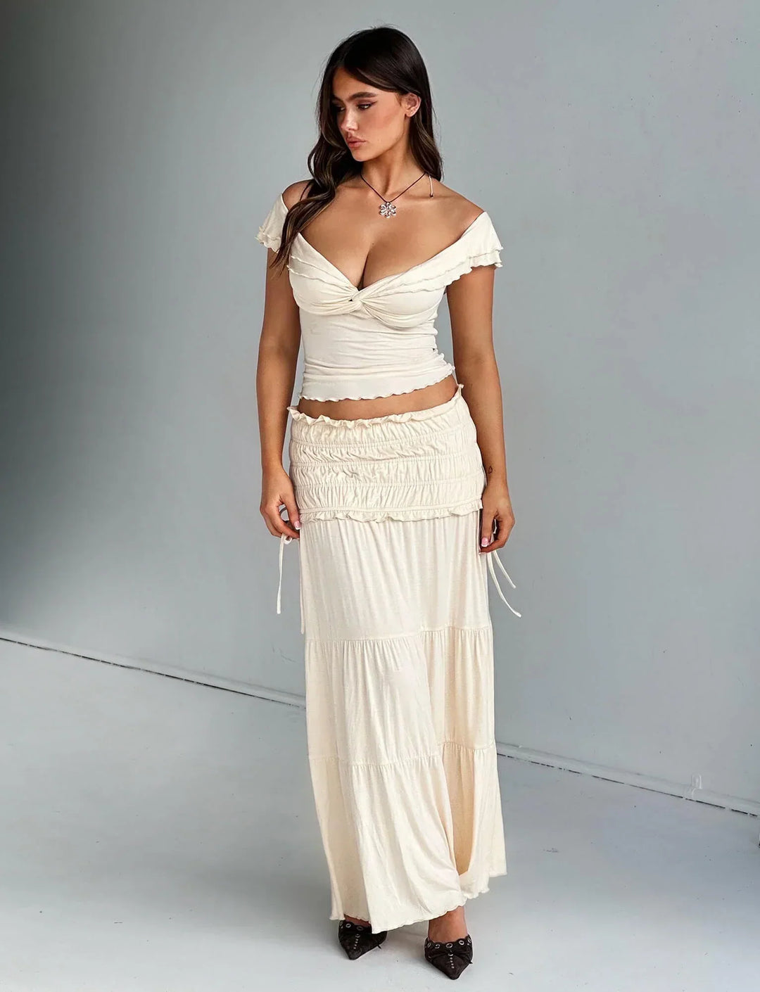 Stilla | Tekstureret Twist Top Med Maxi Nederdel