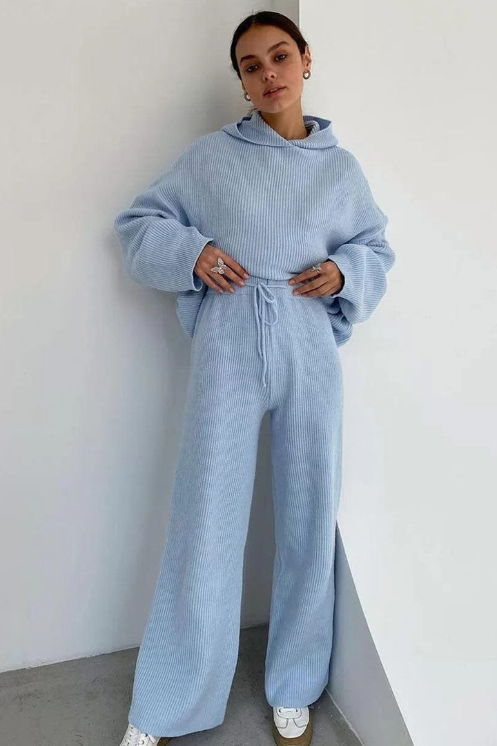 Stilla | Ensfarvet Hættepullover Bestående Af To Dele