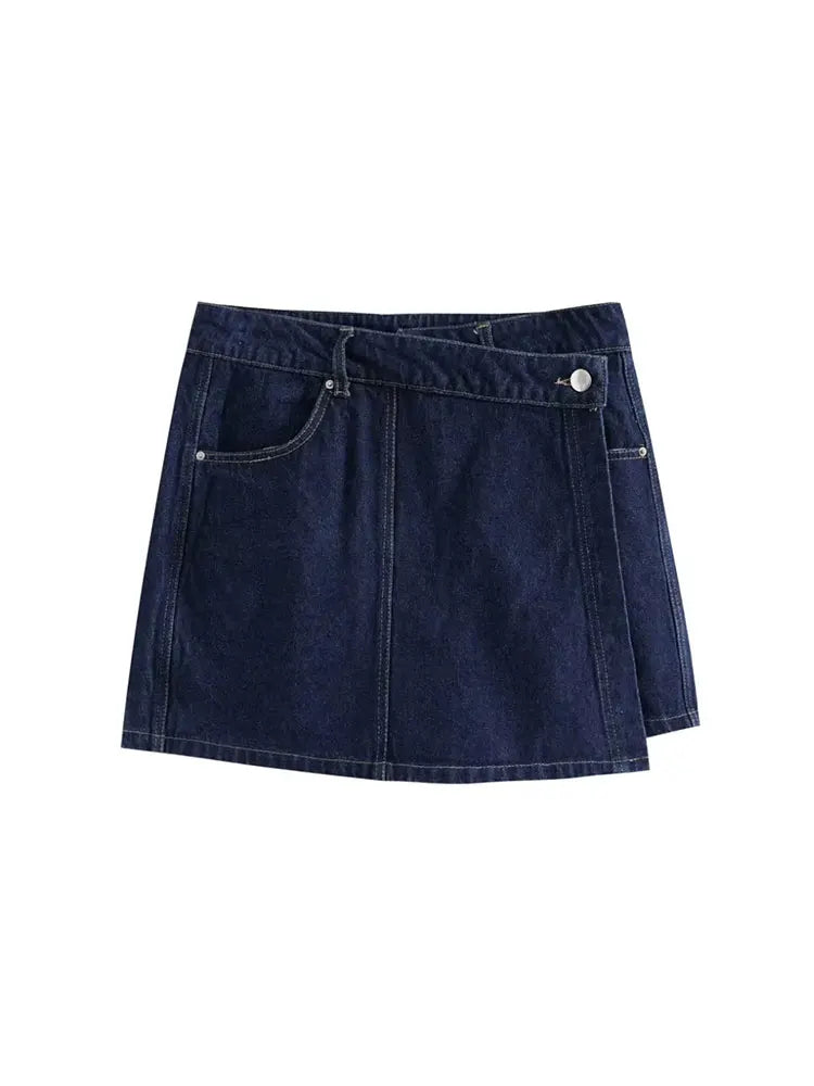 Stilla | 2 Delt Sæt Traf Moderne Slim Fit Denim og Asymmetrisk Nederdel Perfekt Til Afslappet og Semi Formelle Anledninger