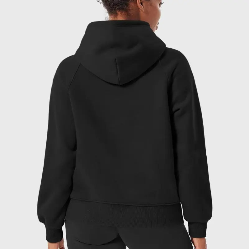 Stilla | Hoodie med Raglanærmer og Kængurulomme