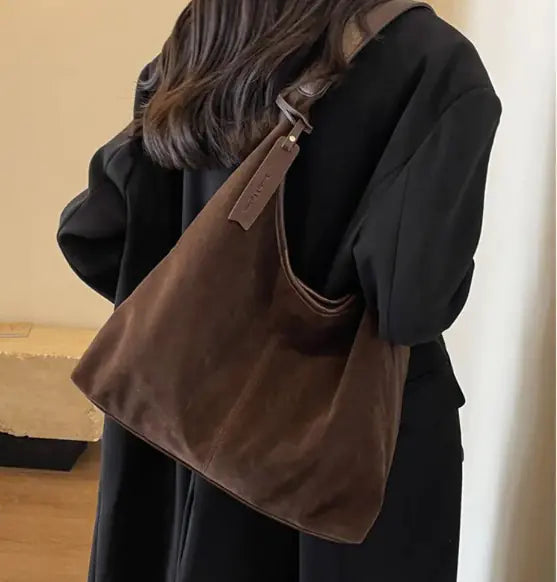 Stilla | Elegant Linned Taske Med Skulderrem