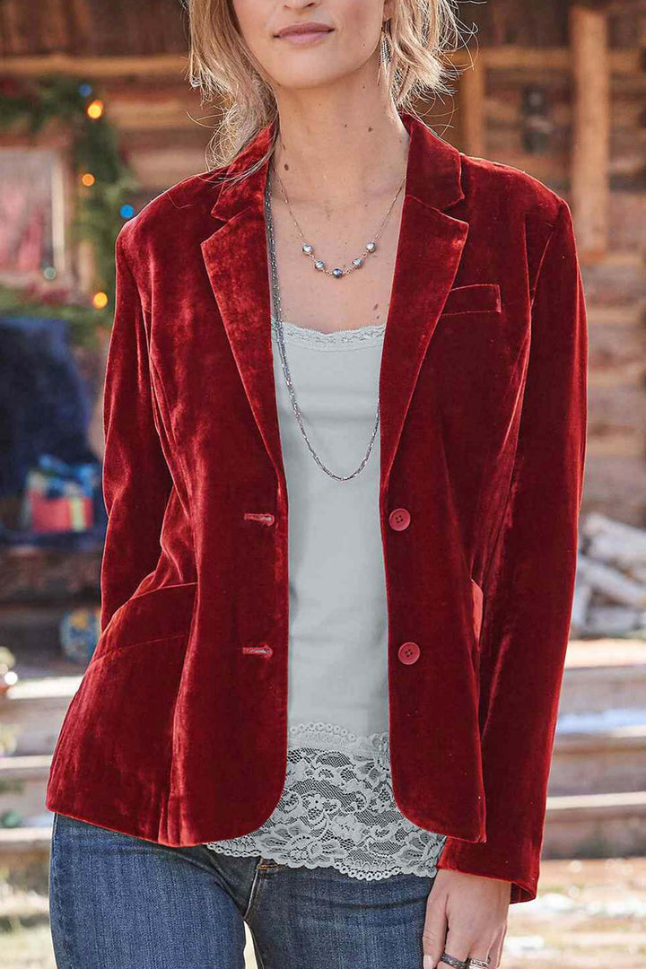 Stilla | Kort blazer i velour