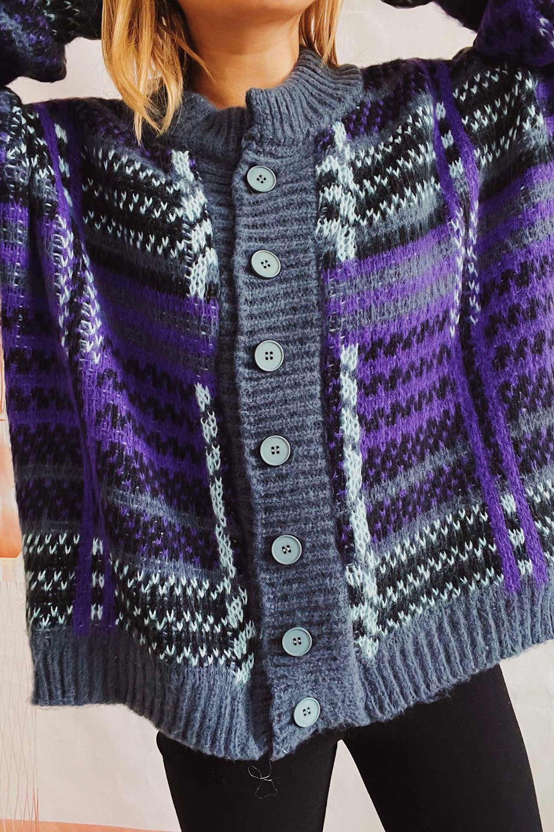 Stilla | Vintage Strikjakke Med Kontrasterende Striber