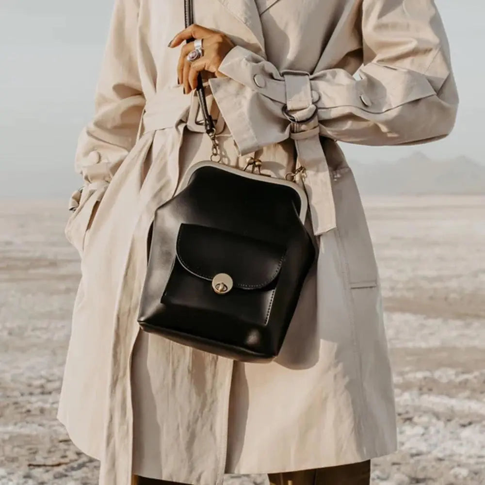 Stilla | Kiss Lock Bag Grace’s Retro Chic Essential