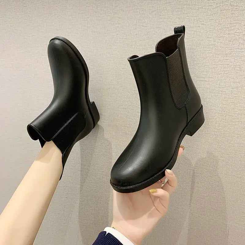 Stilla | Slip-On Reg Støvler - Behageligt Polstret Design til Kvinder