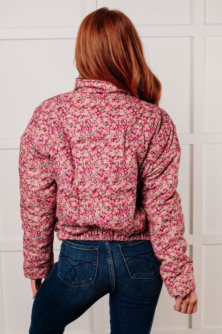 Stilla | Blomstersteppjakke i Flermalet Rosa