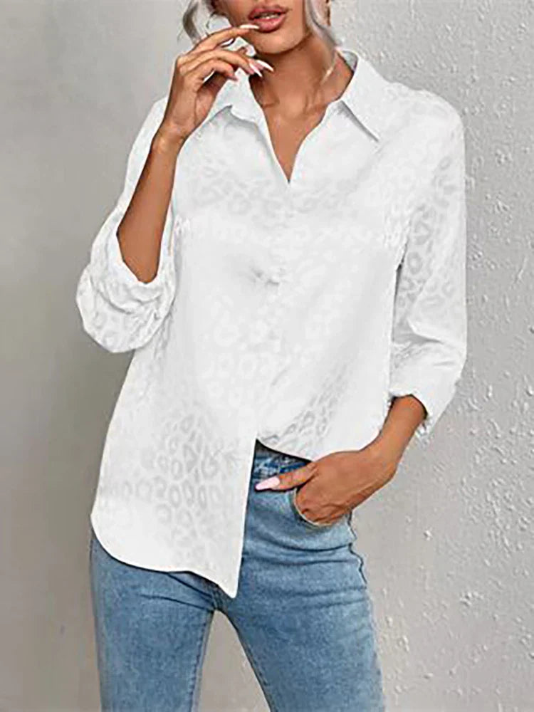 Stilla | Leopard Print Jacquard Bluse Med Lange Ærmer