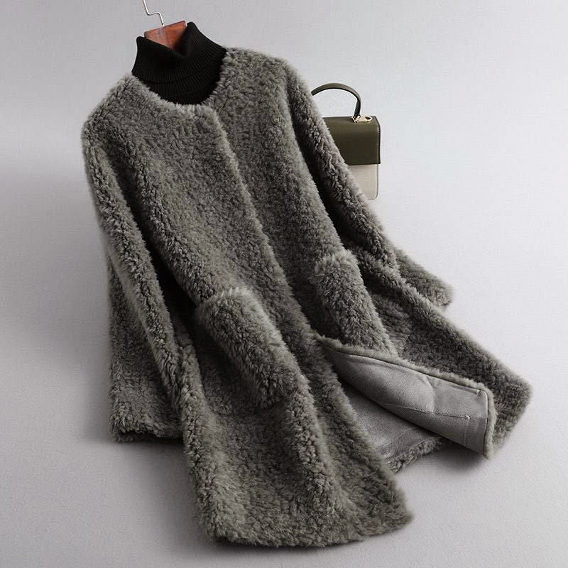 Stilla | Faux Shearling Midikabou med Rundhalssnit