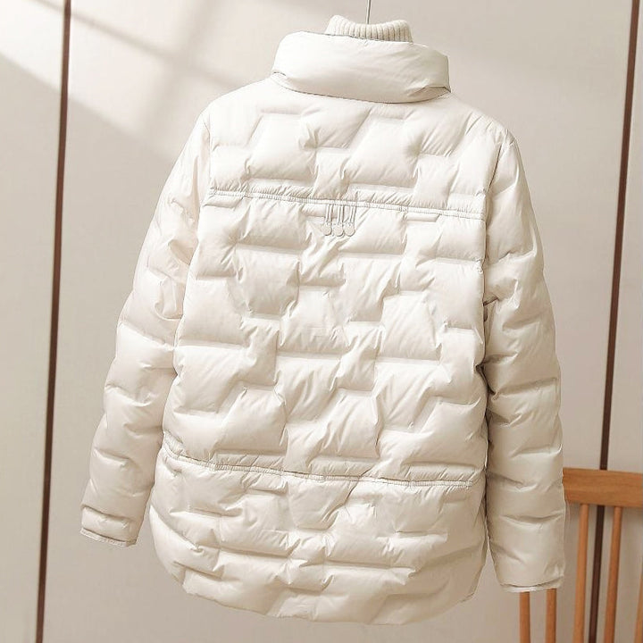 Stilla | Kort Steppet Jakke med Dunmixfyld