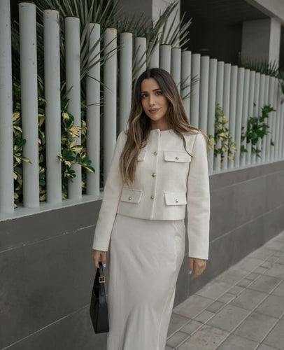 Stilla | Korte uldjakke blazer med knap og lomme detalje