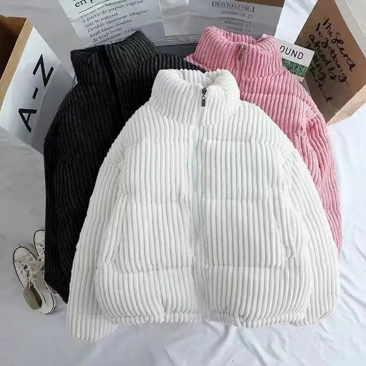 Stilla | Jakke - Komfortabel Zip-Up Design til Alsidig Lagdeling