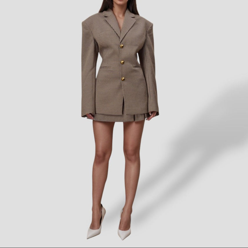 Stilla | Brun Vintage Tjekket Blazer med Guldknapper – Lang Frakke
