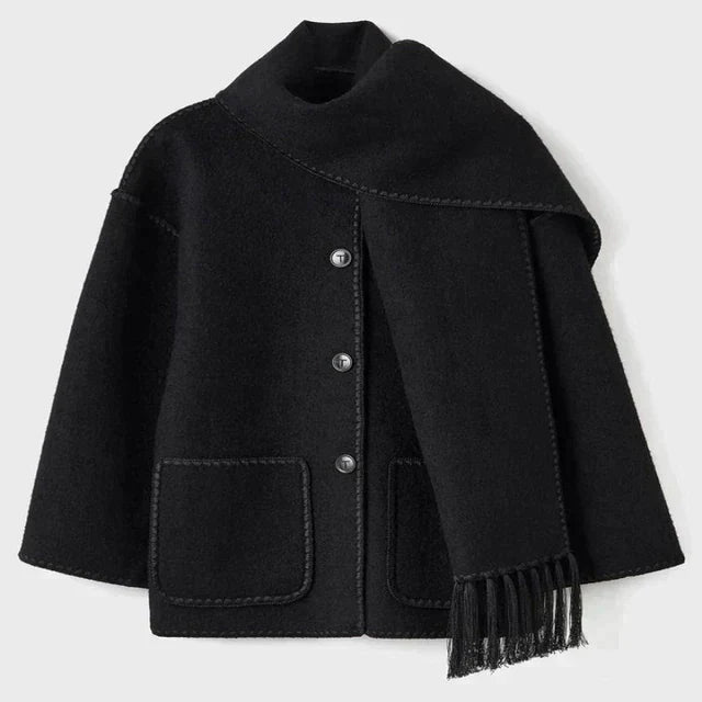 Stilla | Jakke - Elegant Oversized Design med Tørklæde-Fringe-Detalje