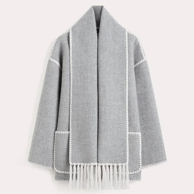 Stilla | Jakke - Elegant Oversized Design med Tørklæde-Fringe-Detalje