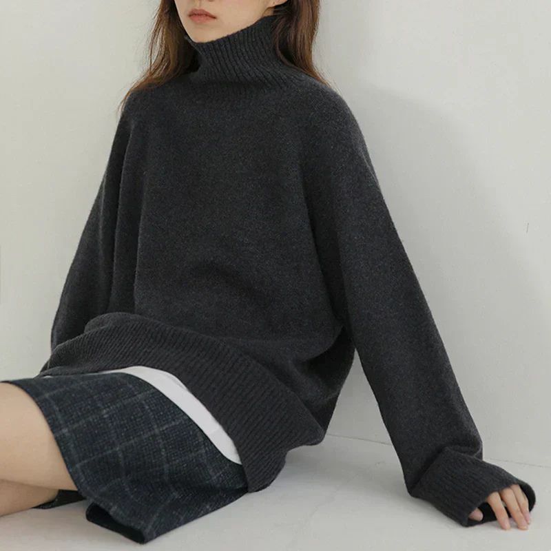Stilla | Løst Skåret Sweater Med Rullekrave