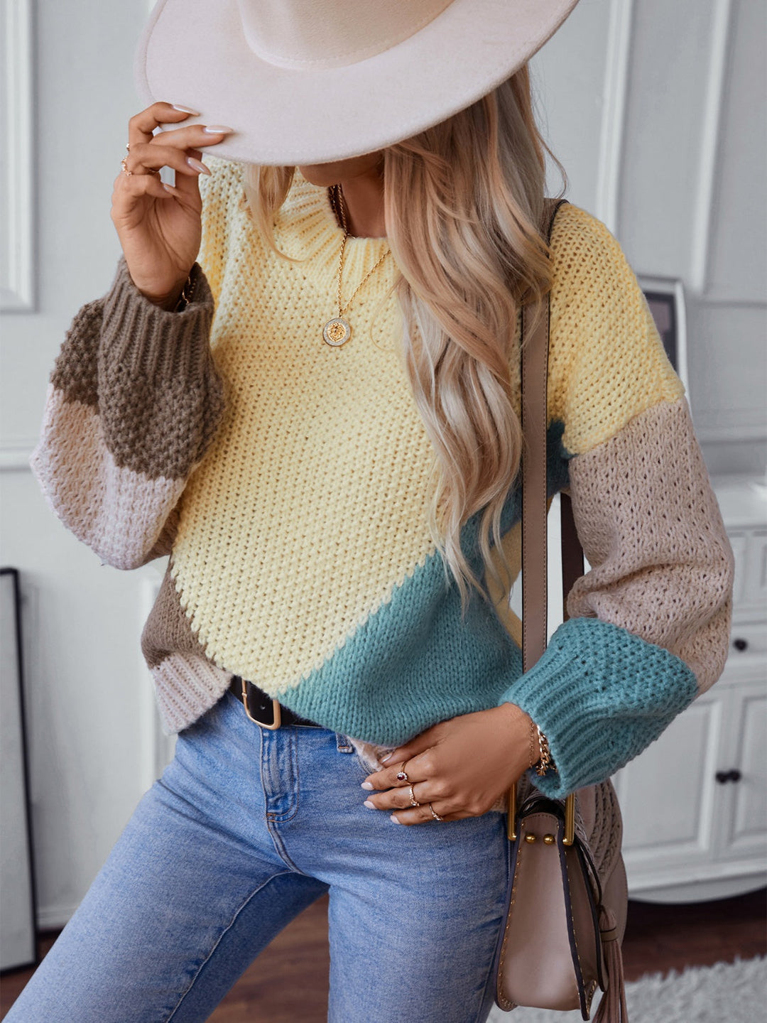 Stilla | Farveblok Pullover Med Rund Hals Og