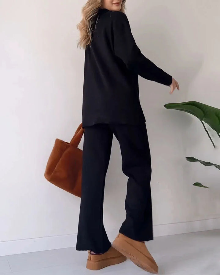 Stilla | Fint top med minimalistisk design