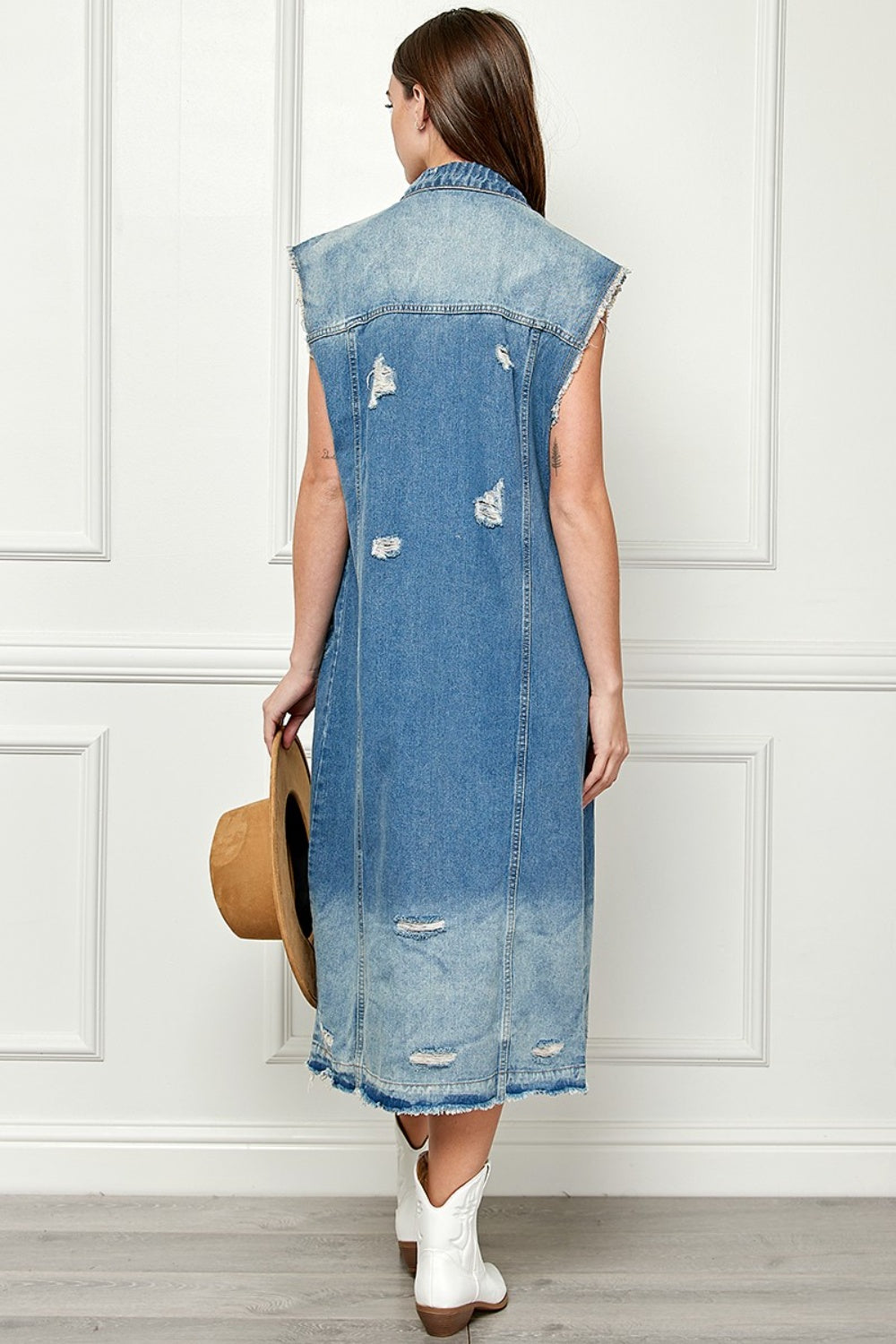 Stilla | Full Size Distressed Uden Ærmer Longline Denim Jakke