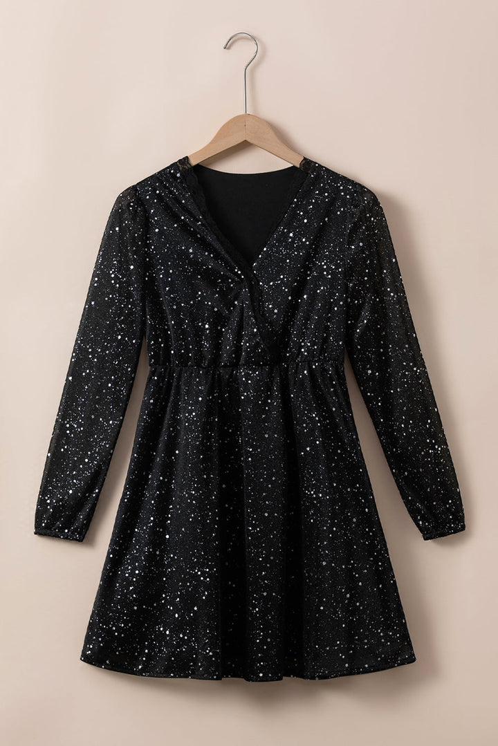 Stilla | Elegant Sort Glitrende Kjole Med Net