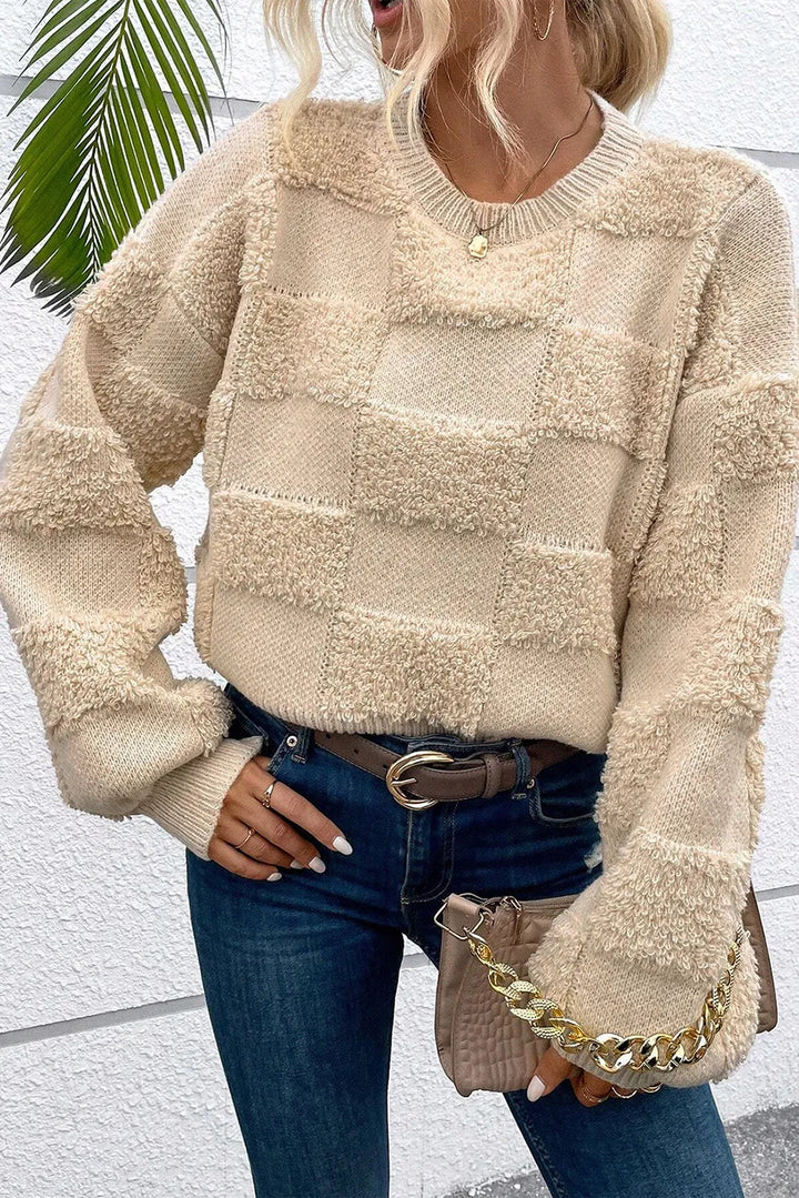 Stilla | Ternet sweater med rund halsudskæring og overskårne skuldre