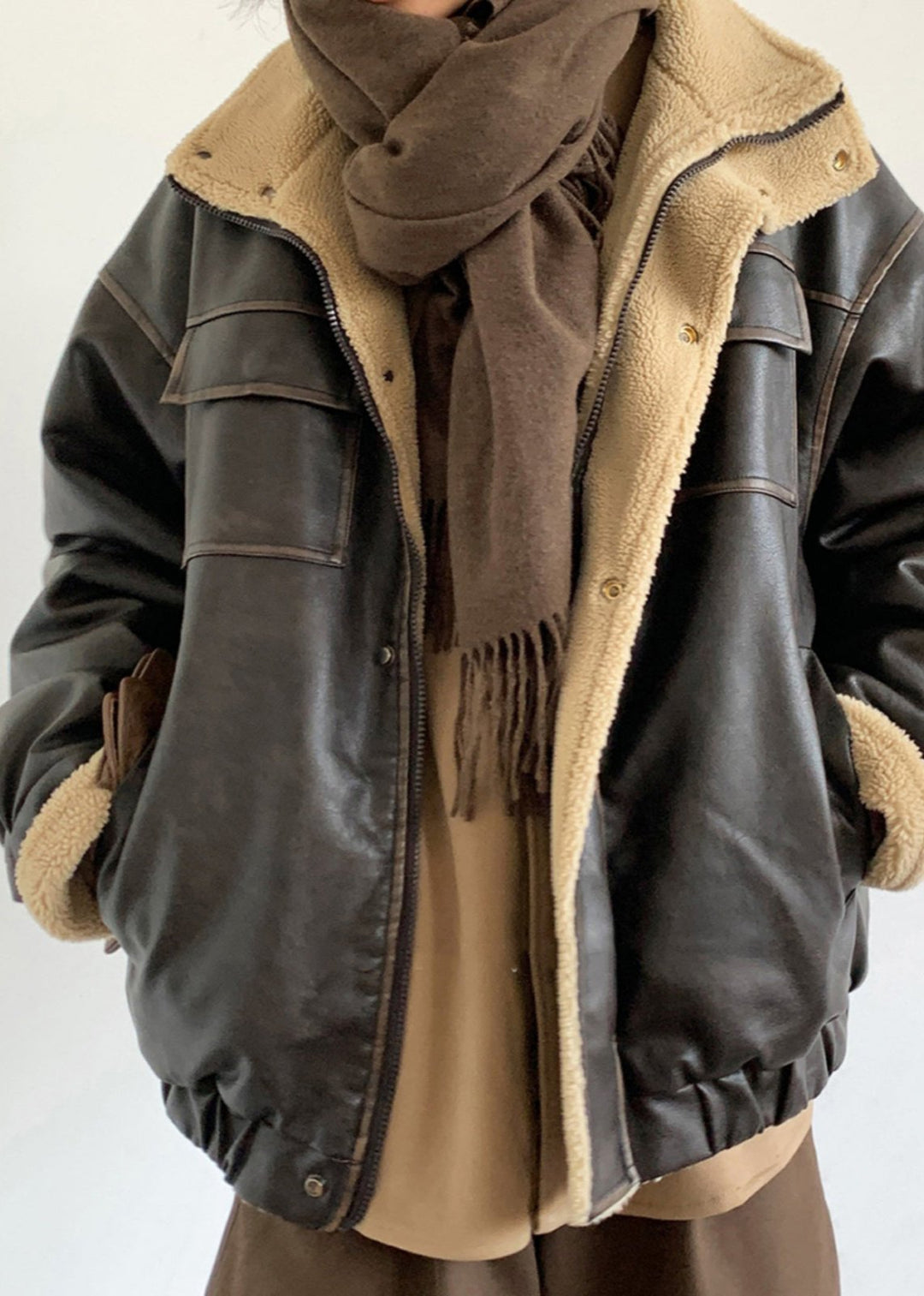 Stilla | Inspireret lammefleece-foret læderjakke – Unisex-stil