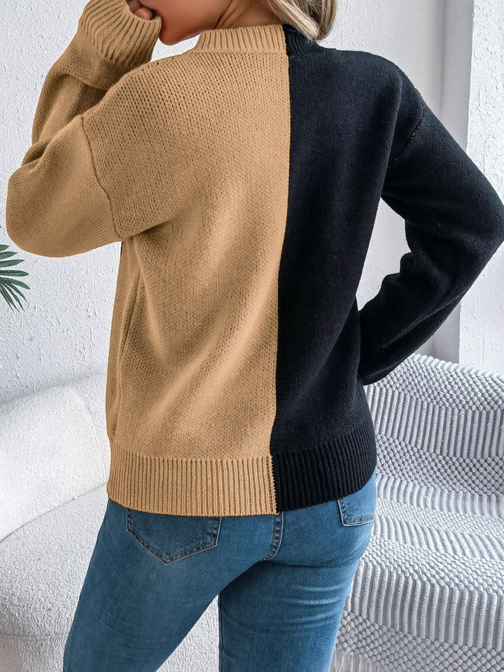 Stilla | Kontrastærmer Pullover med Rundhalset til Trendy Looks