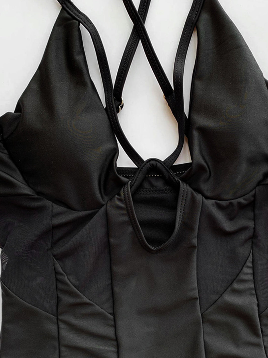 Stilla | Crisscross Spaghetti Strap One-piece Badetøj