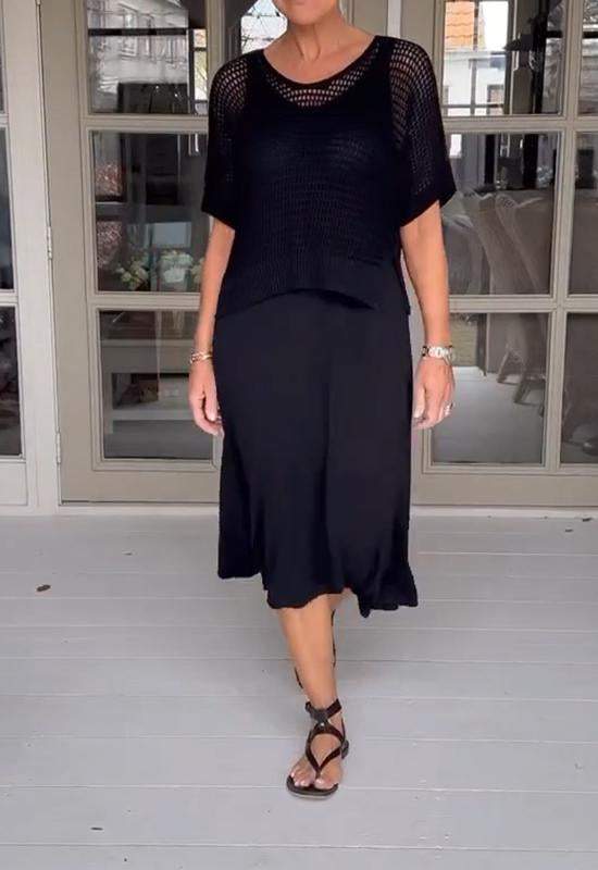 Stilla | Lækkert Stropkjole Med Høj Udskæring, To-delt Sæt