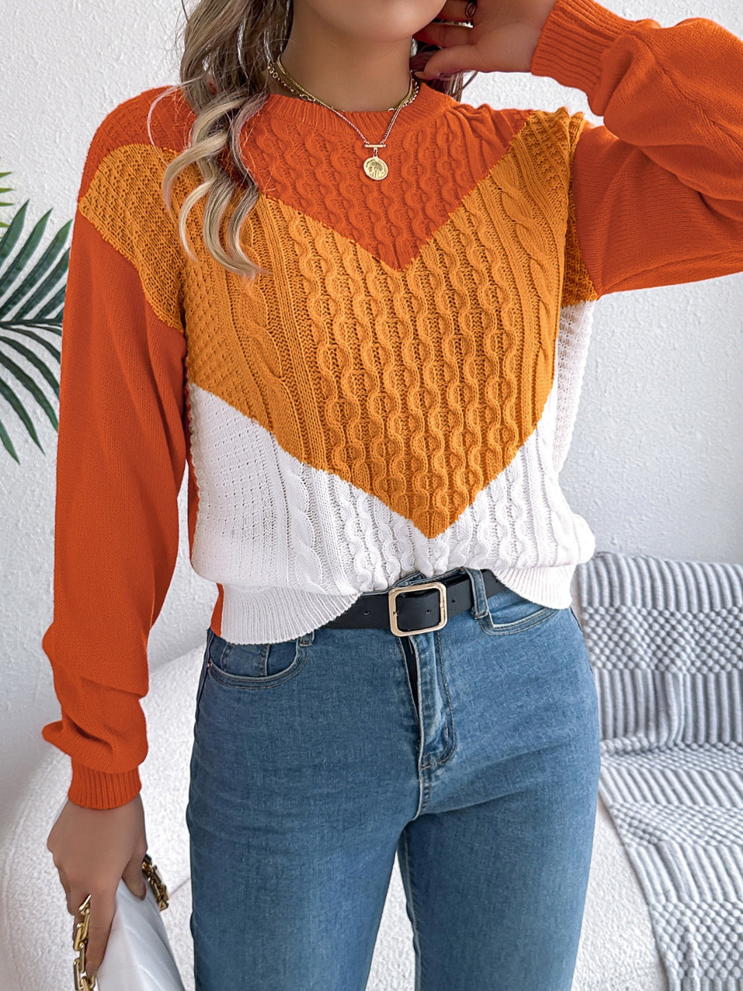 Stilla | Pullover med kontrasterende lange ærmer og rund hals
