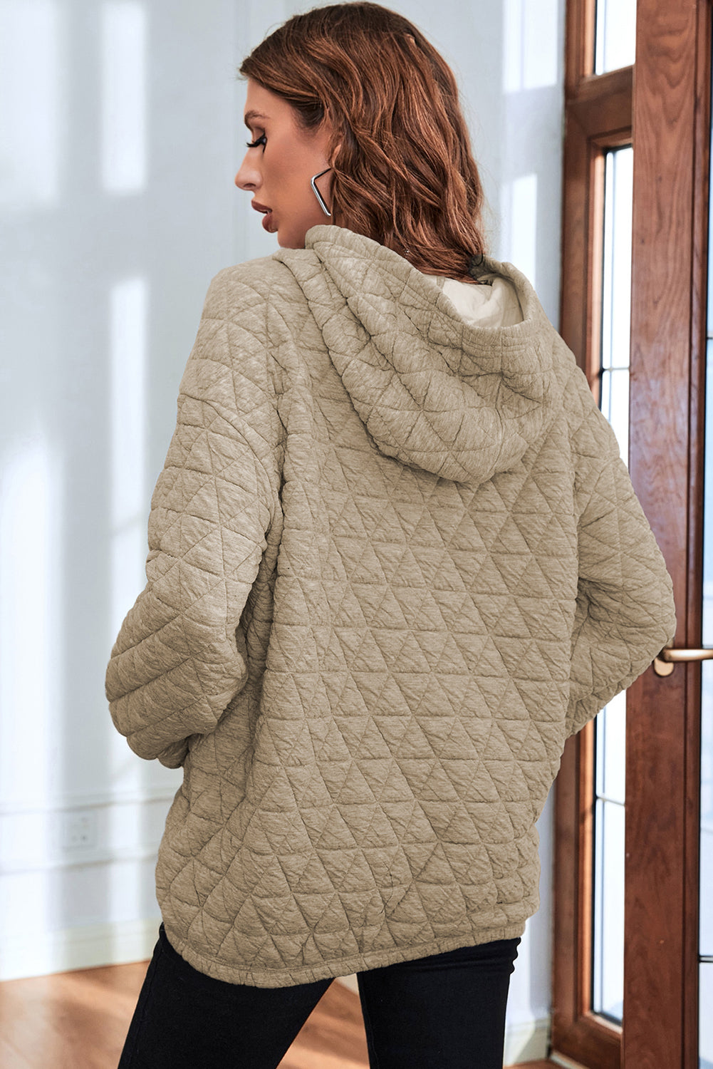 Stilla | Elegant hættepulli til det moderne look