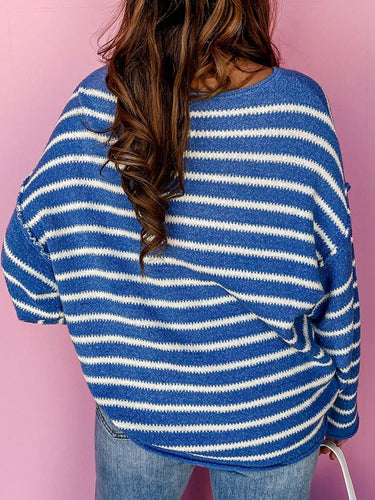 Stilla | Overstørrelse Pullover Med Rund Halsudskæring, Stribet og Med Faldende Skuldre
