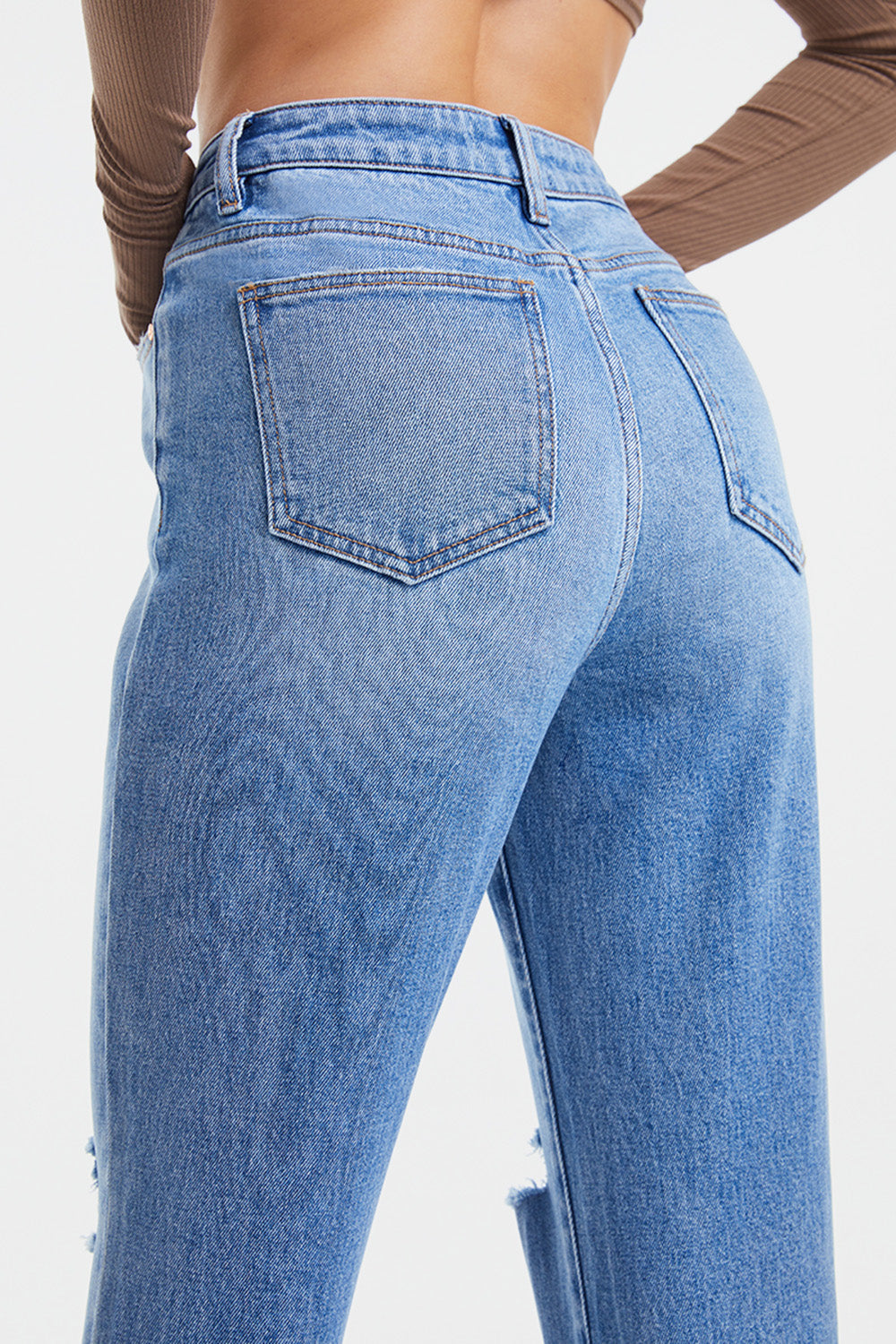 Stilla | Høj Talje Distressed Kattevipper Vaskede Lige Jeans