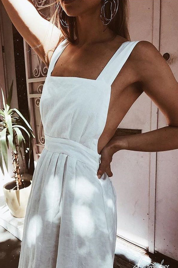 Stilla | Halter Square Neck Tilbagefri Midi Kjole